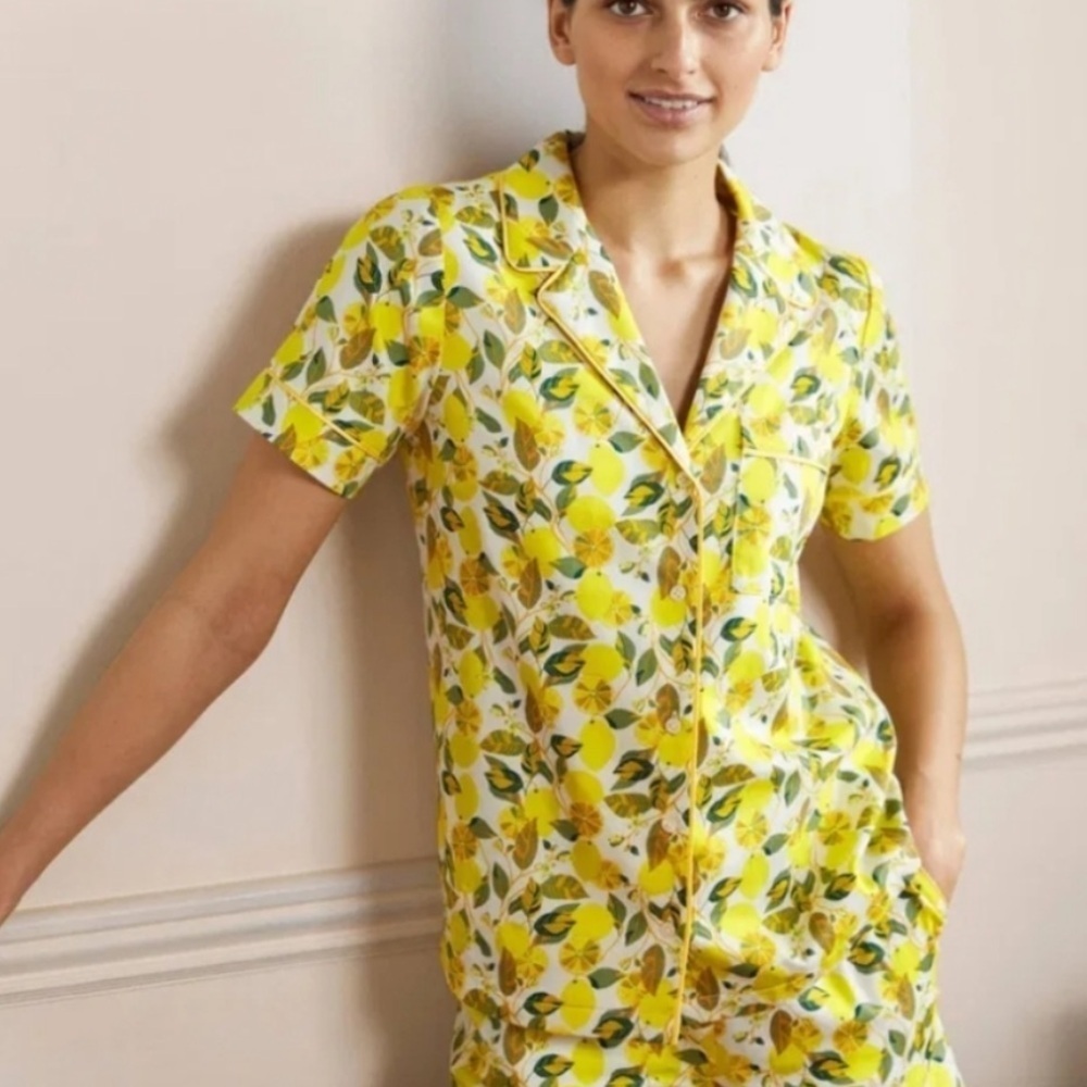 🌻Boden Yellow Lemon Vine Print Short Sleeve Button Pajama Loungewear Top Size 6